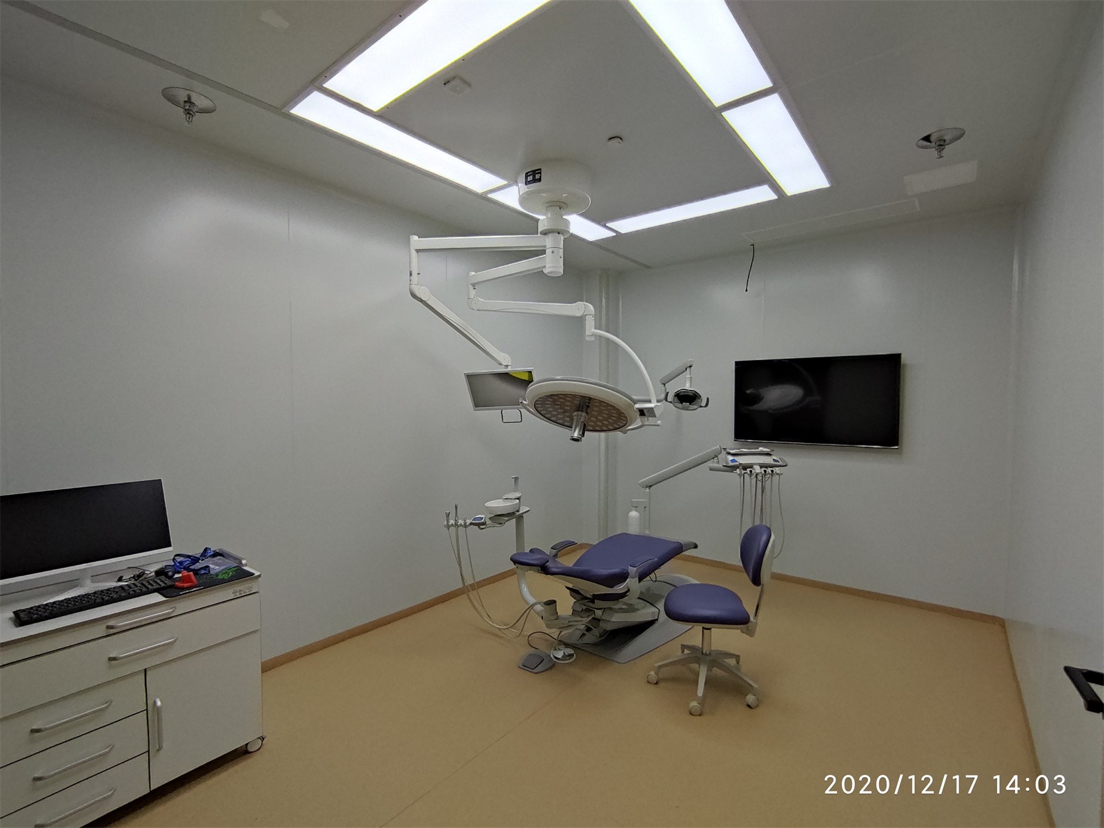 思迈尔三层手术示范教室.jpg